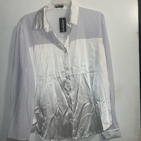 THE EMPOWER SHEER LONG SLEEVE BUTTON UP - Picture 2 of 7